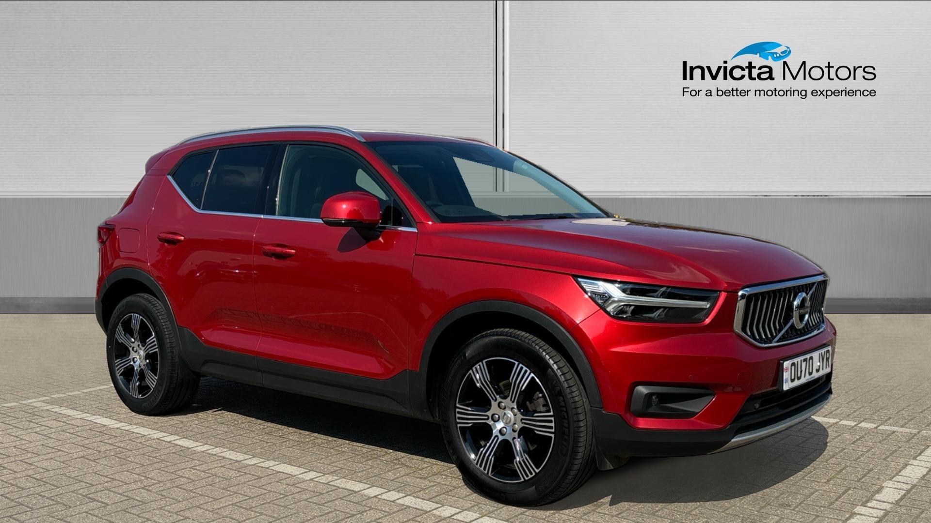 Main listing image - Volvo XC40