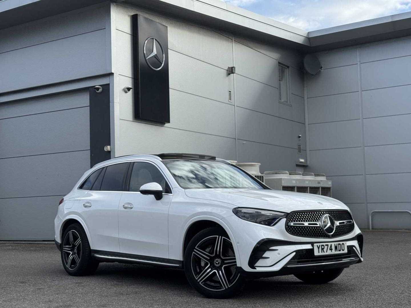 Main listing image - Mercedes-Benz GLC