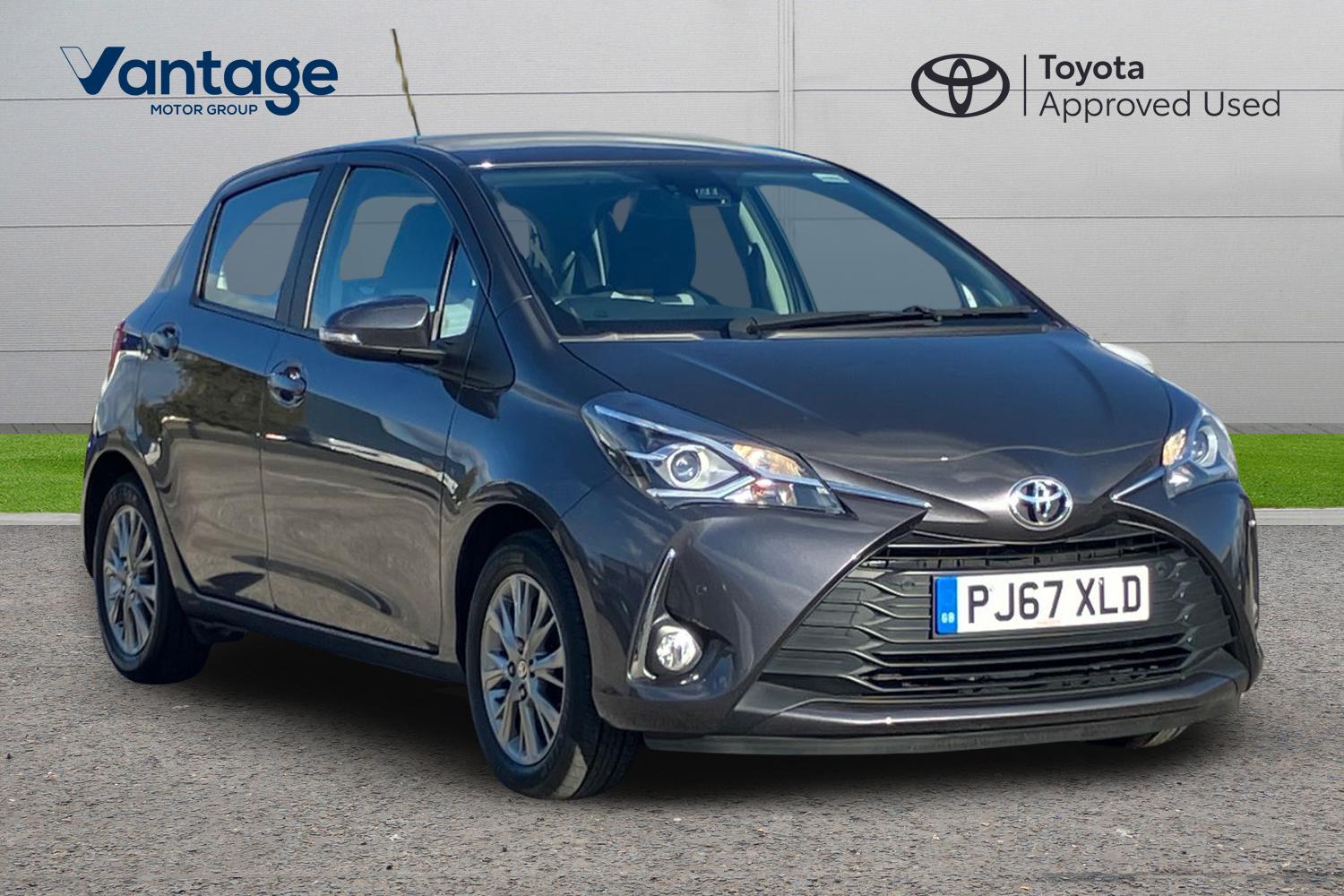 Main listing image - Toyota Yaris