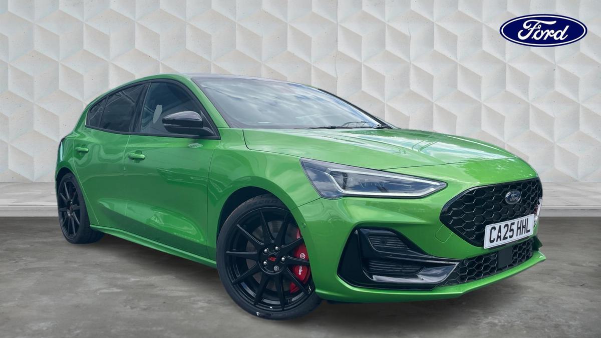 Main listing image - Ford Focus ST
