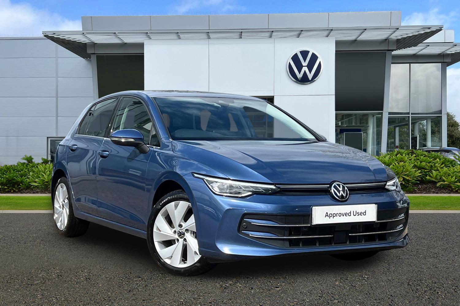 Main listing image - Volkswagen Golf