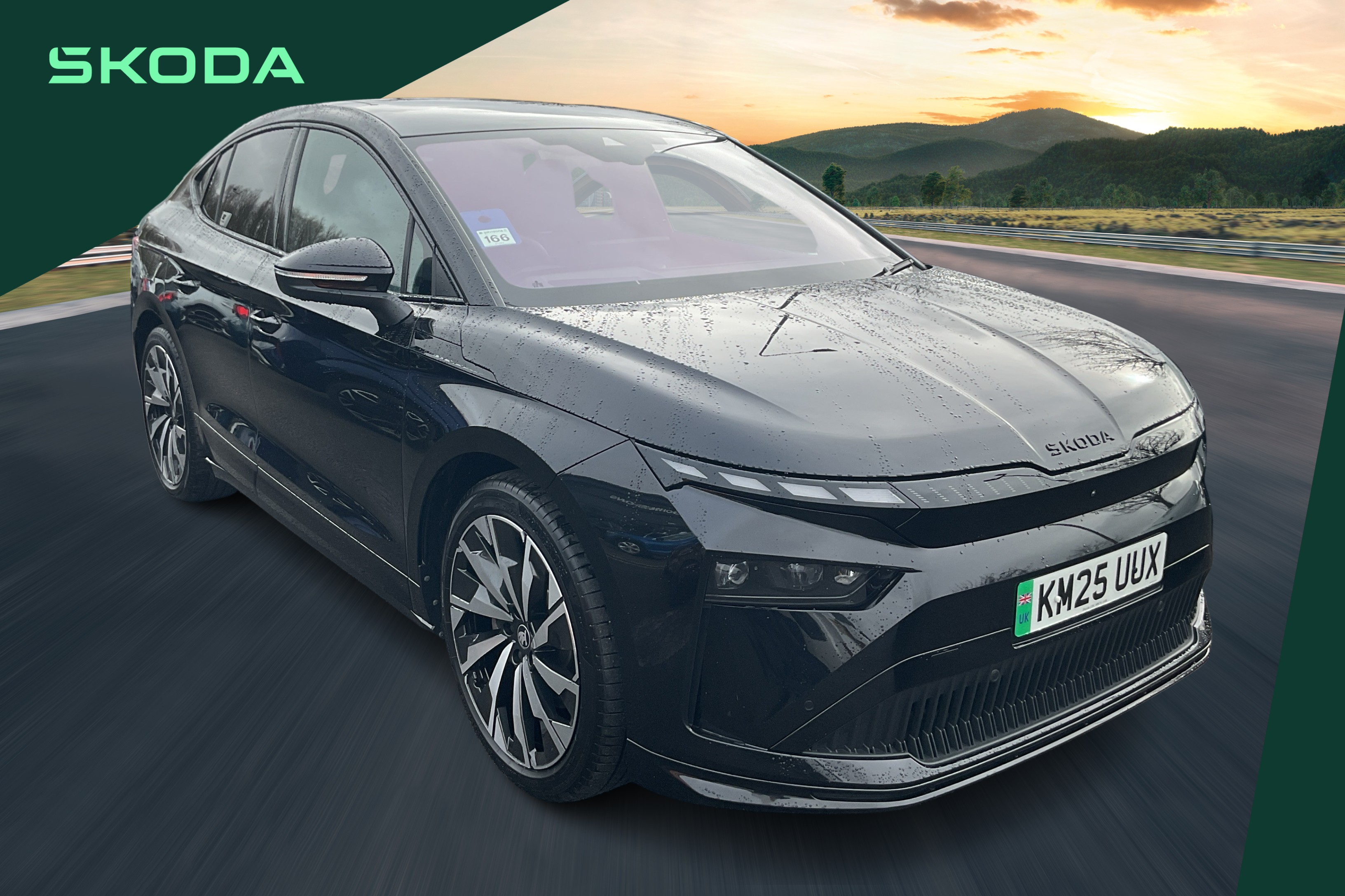 Main listing image - Skoda Enyaq