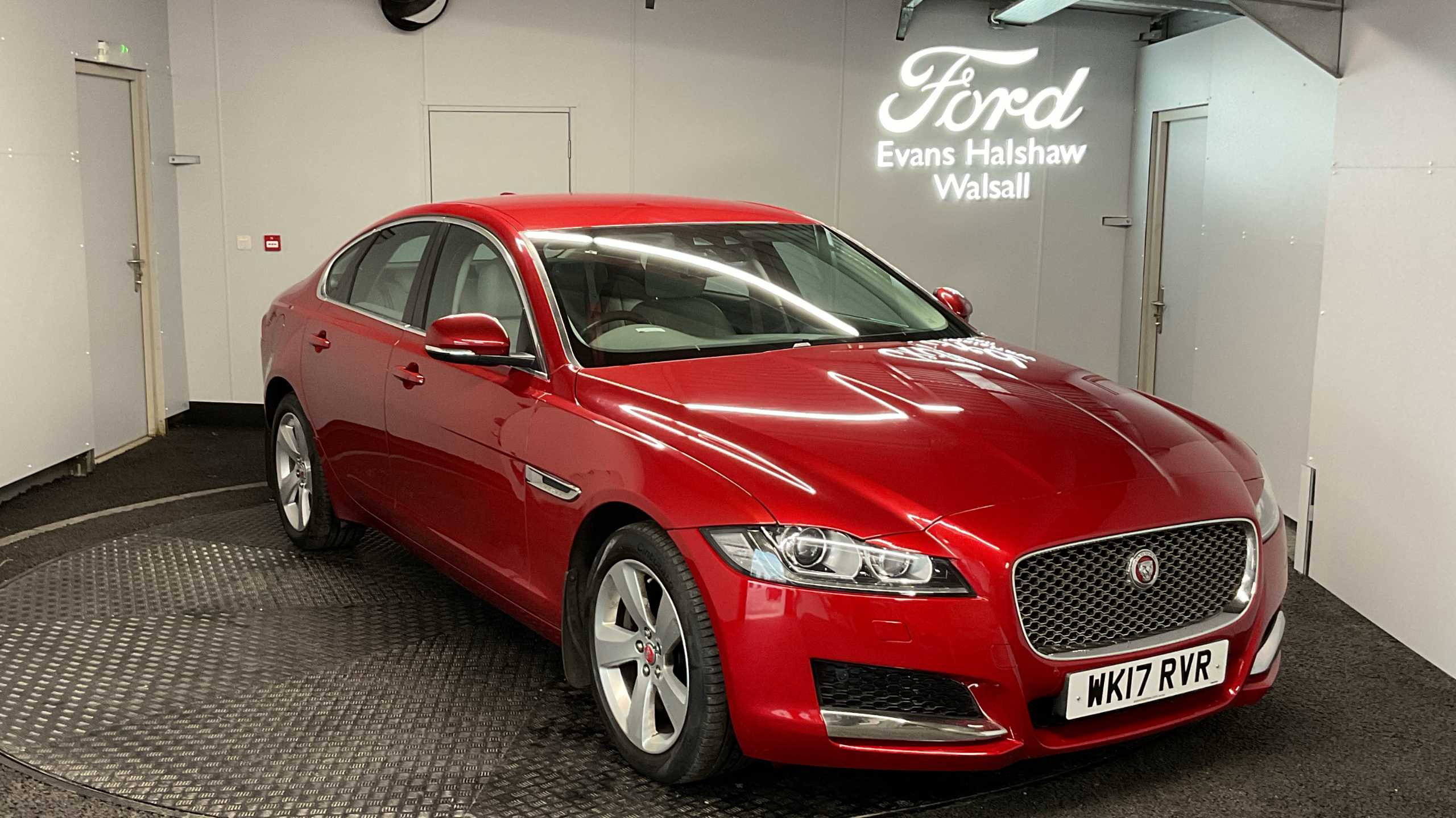 Main listing image - Jaguar XF