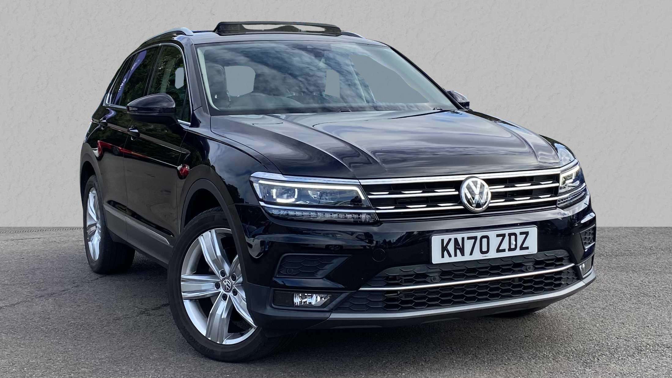Main listing image - Volkswagen Tiguan