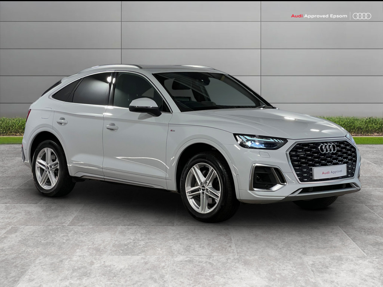 Main listing image - Audi Q5 Sportback