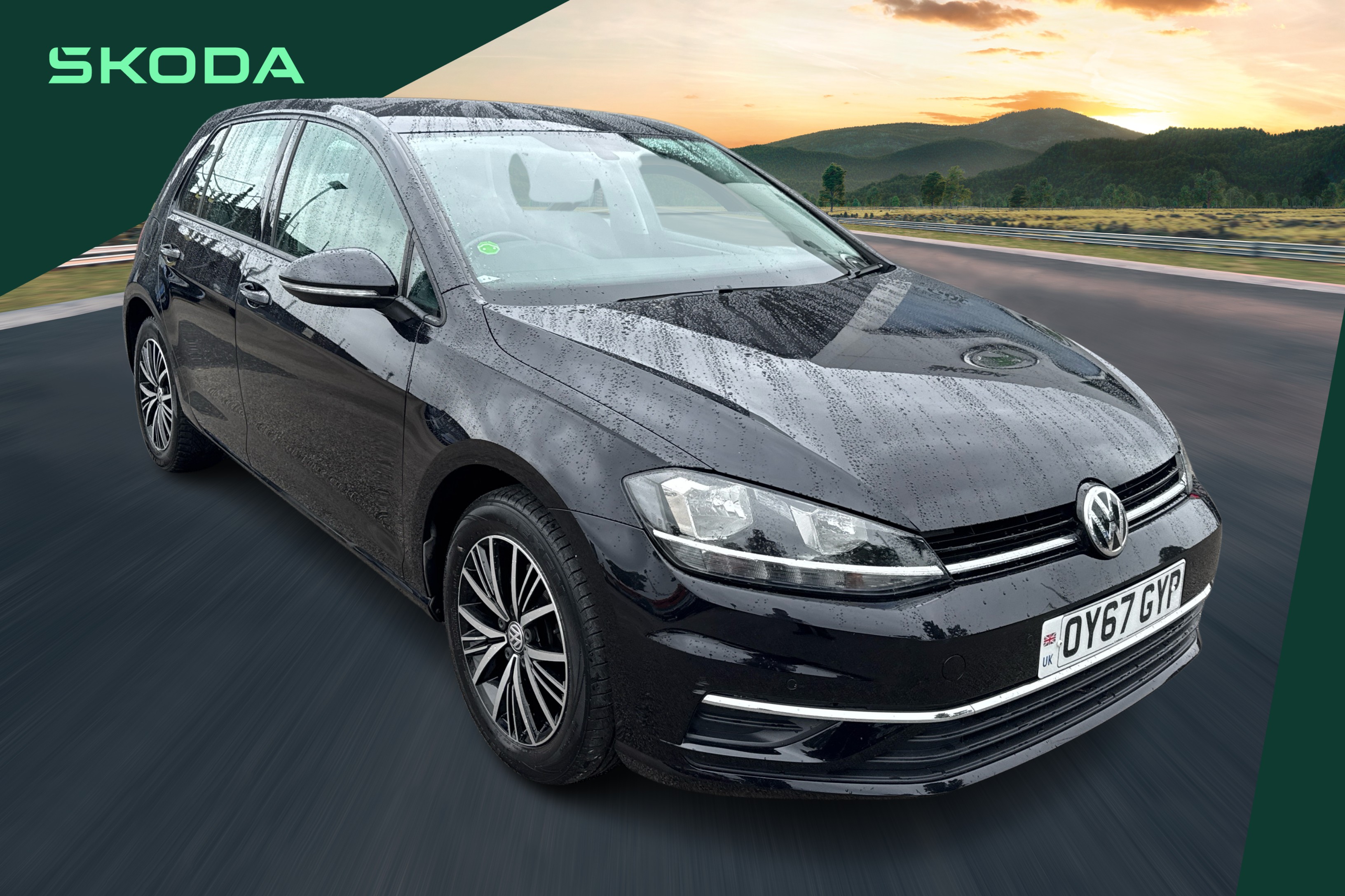 Main listing image - Volkswagen Golf