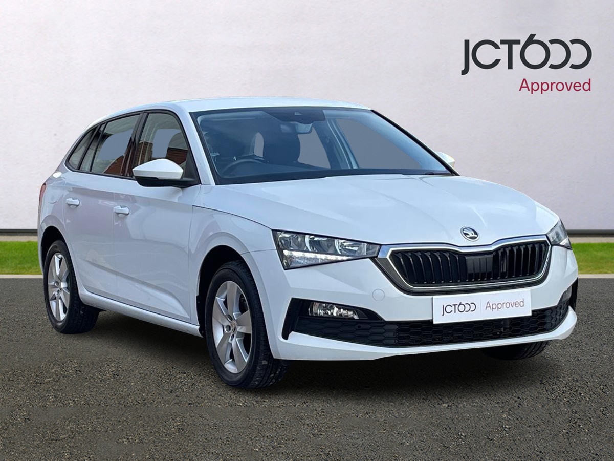 Main listing image - Skoda Scala