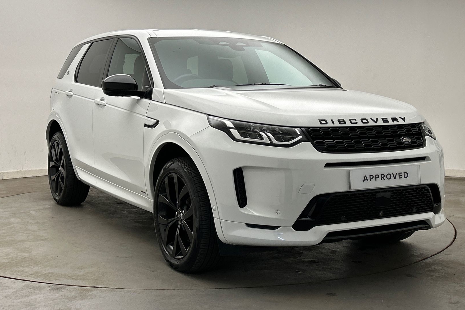 Main listing image - Land Rover Discovery Sport