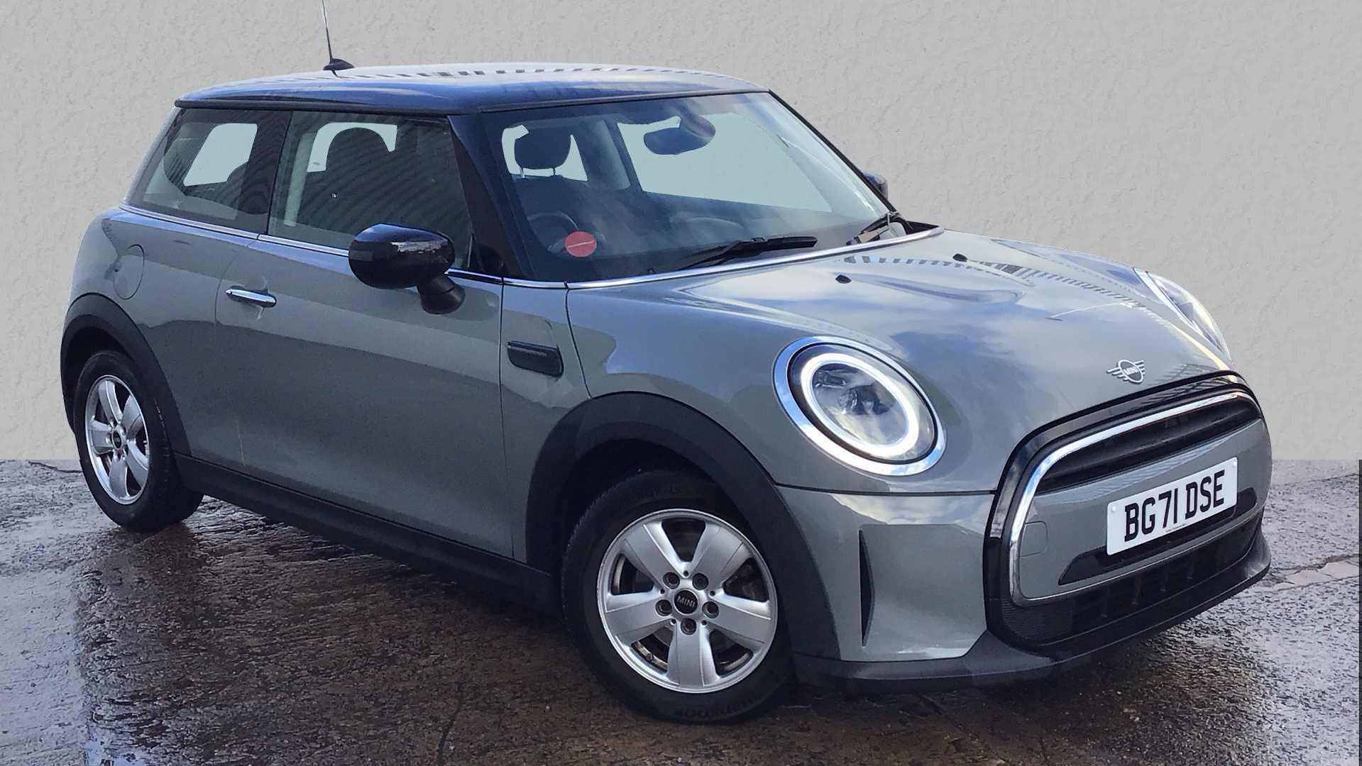 Main listing image - MINI Hatchback