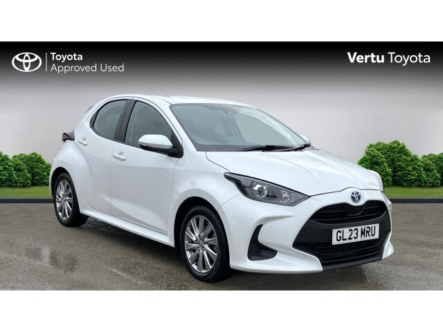 Main listing image - Toyota Yaris
