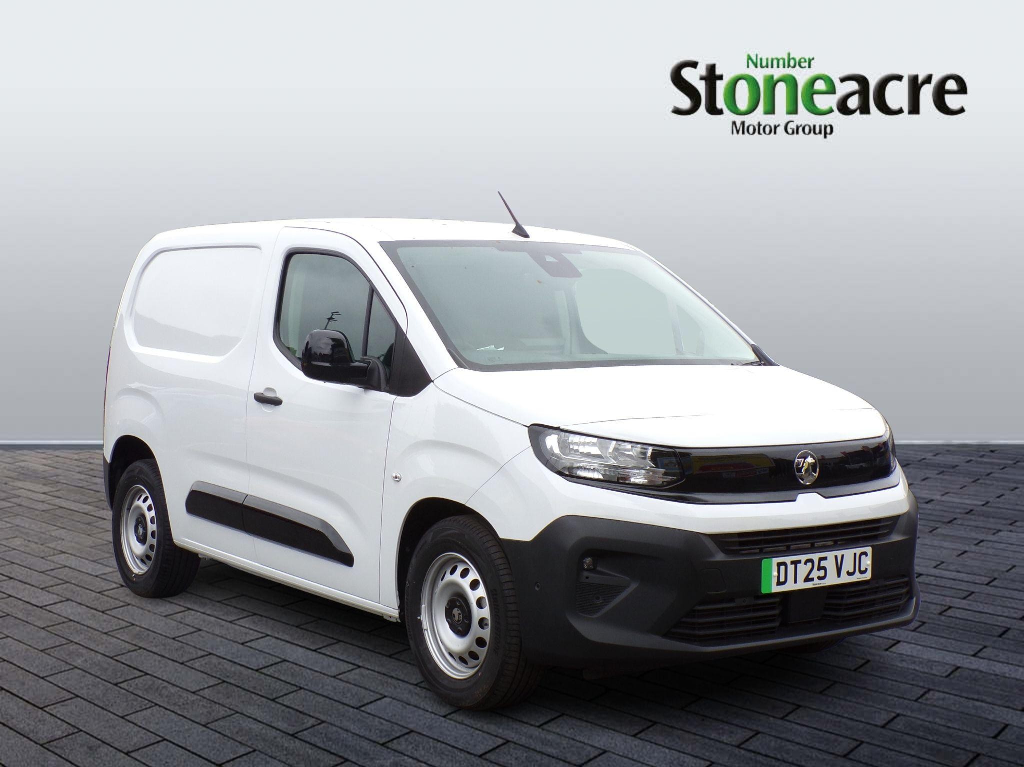 Main listing image - Vauxhall Combo Cargo-e