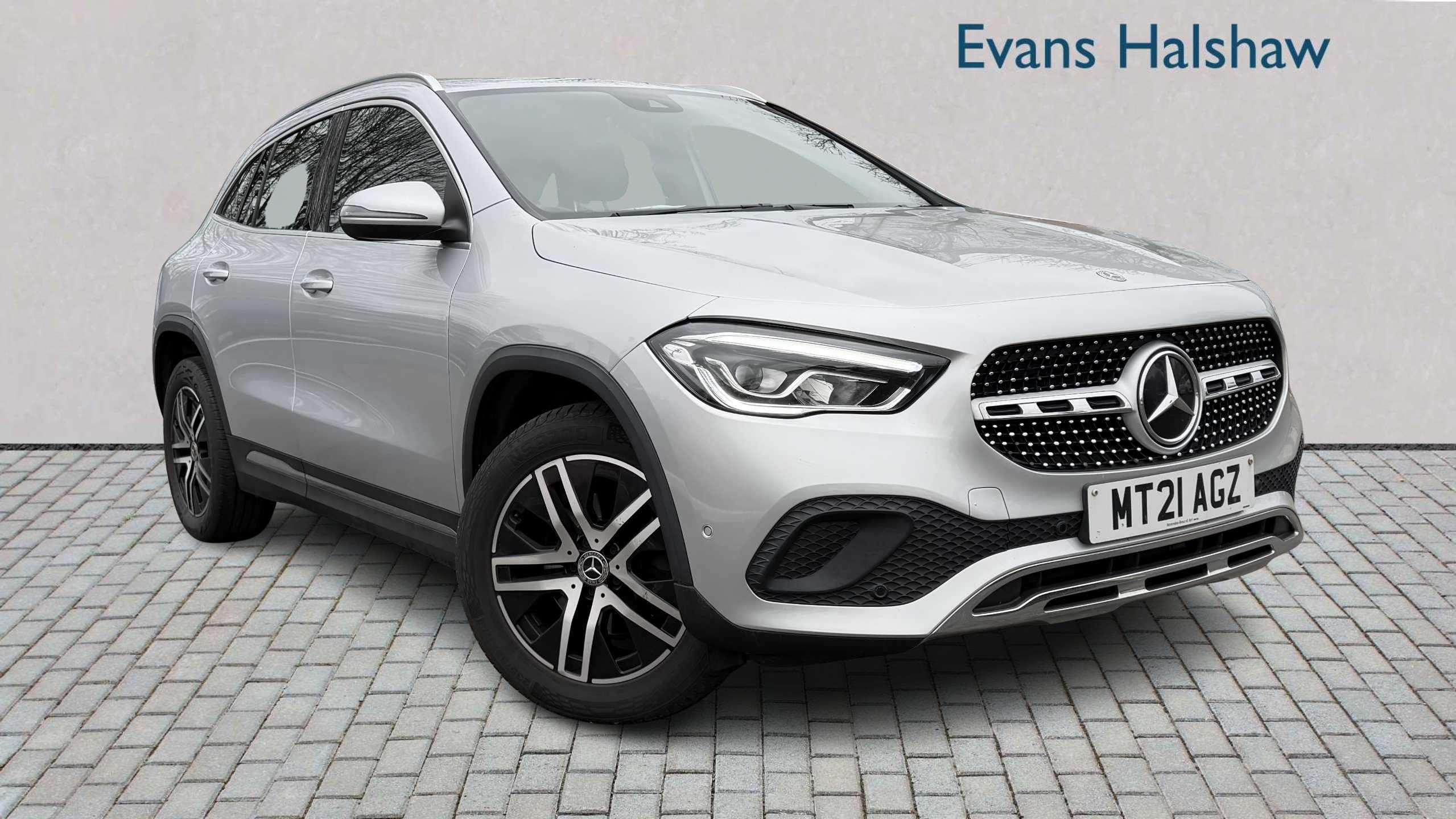 Main listing image - Mercedes-Benz GLA
