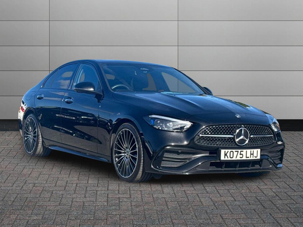 Main listing image - Mercedes-Benz C-Class