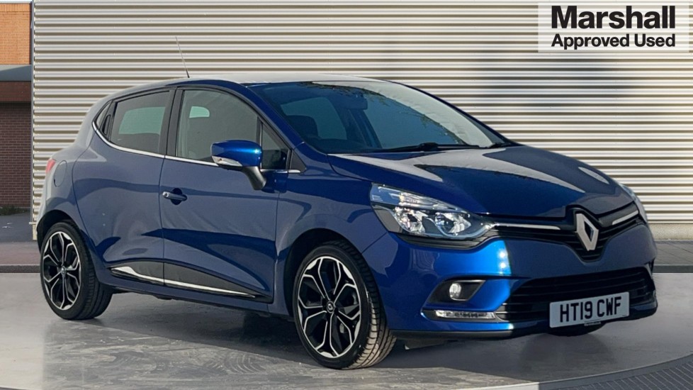 Main listing image - Renault Clio