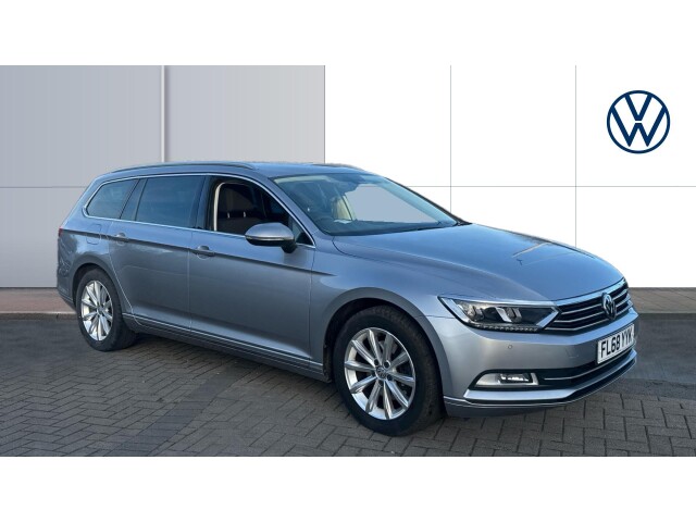 Main listing image - Volkswagen Passat