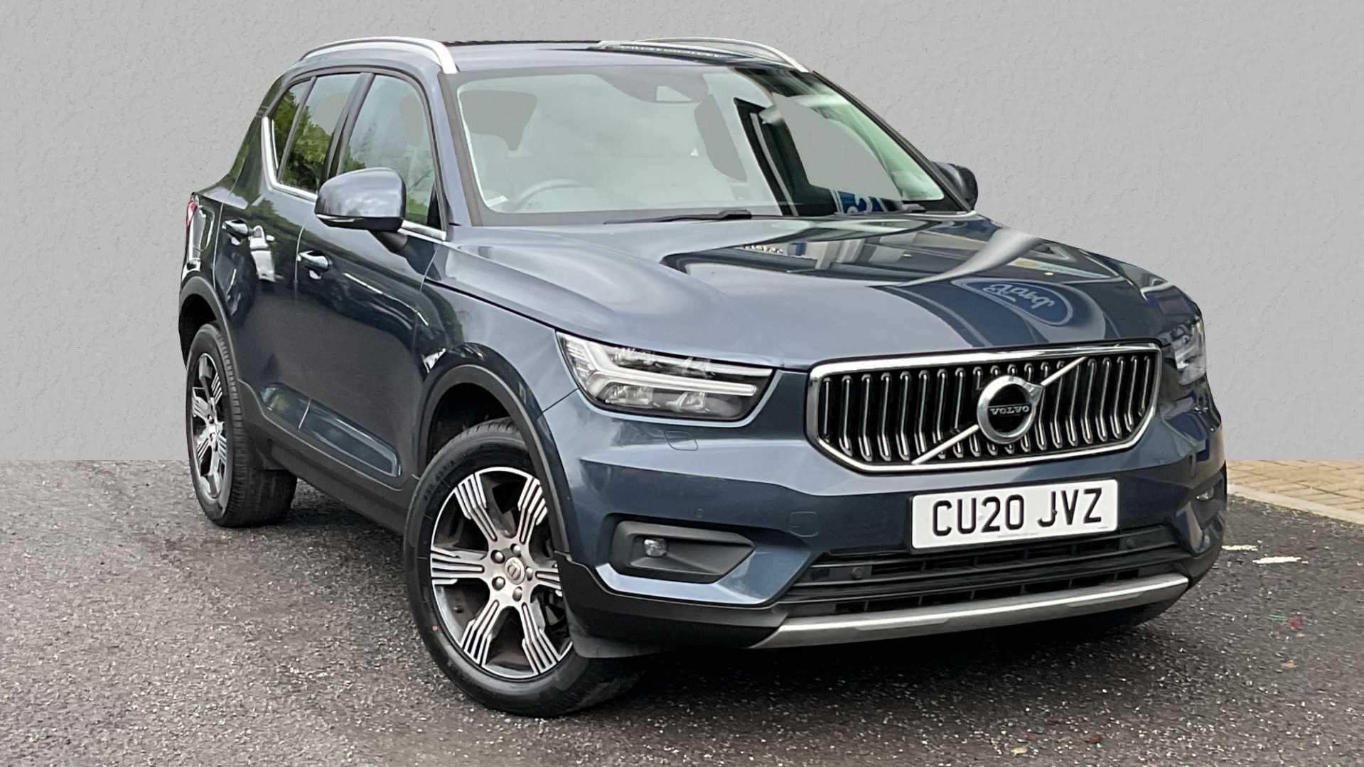 Main listing image - Volvo XC40