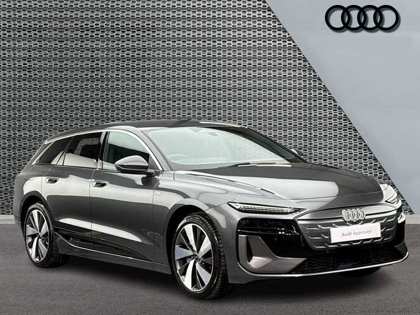 Main listing image - Audi A6