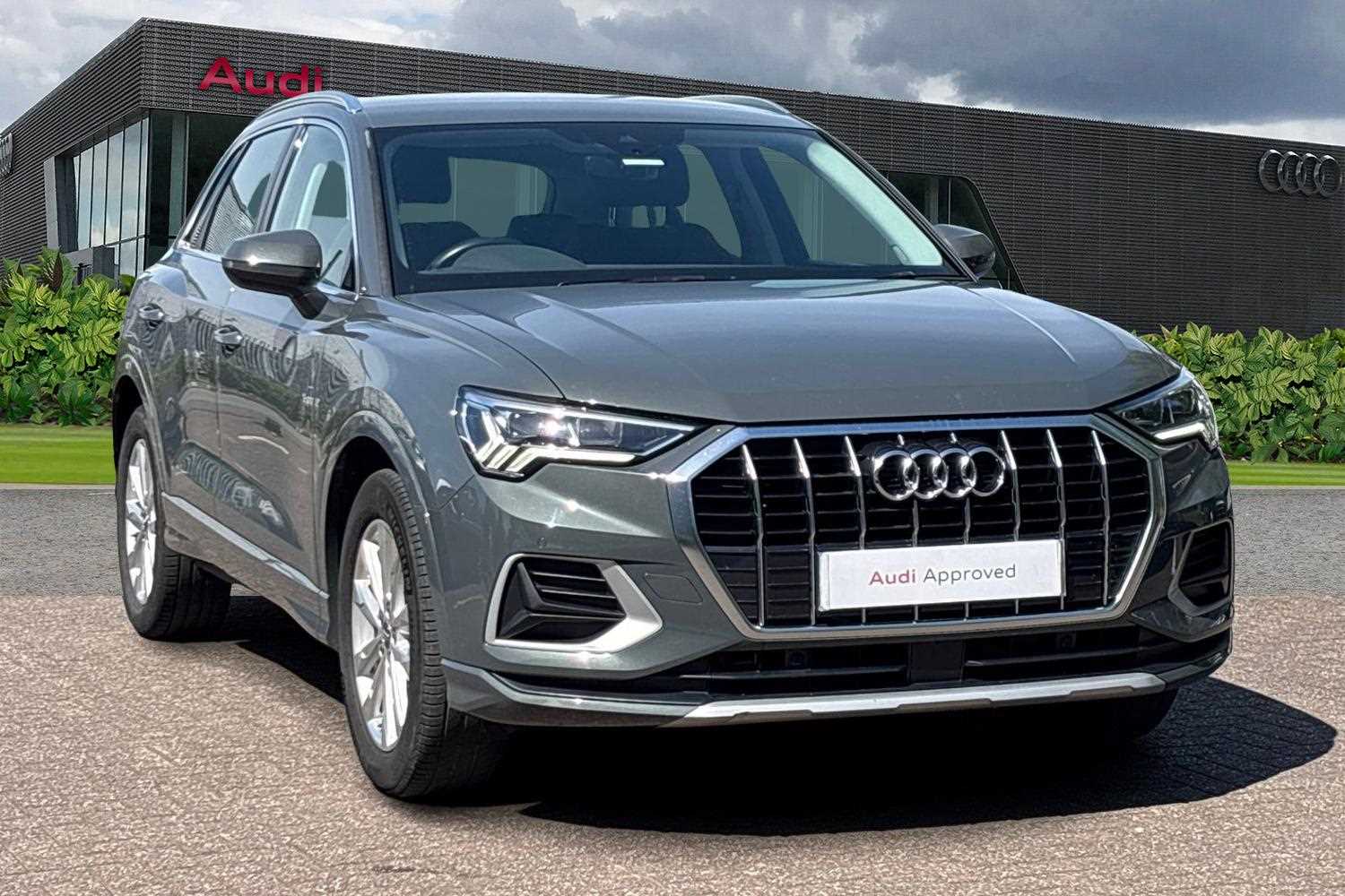 Main listing image - Audi Q3