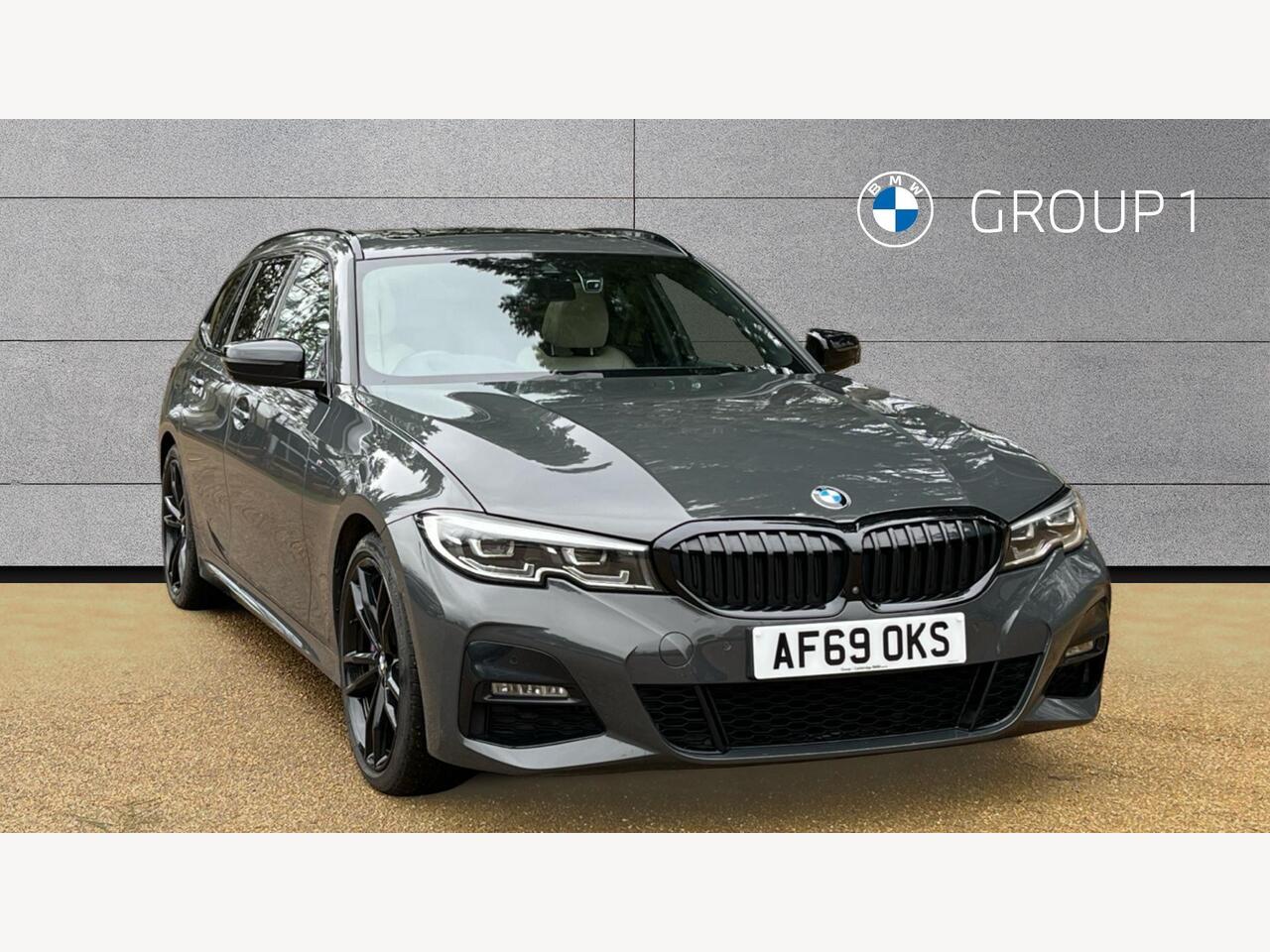 Main listing image - BMW 3 Series Touring