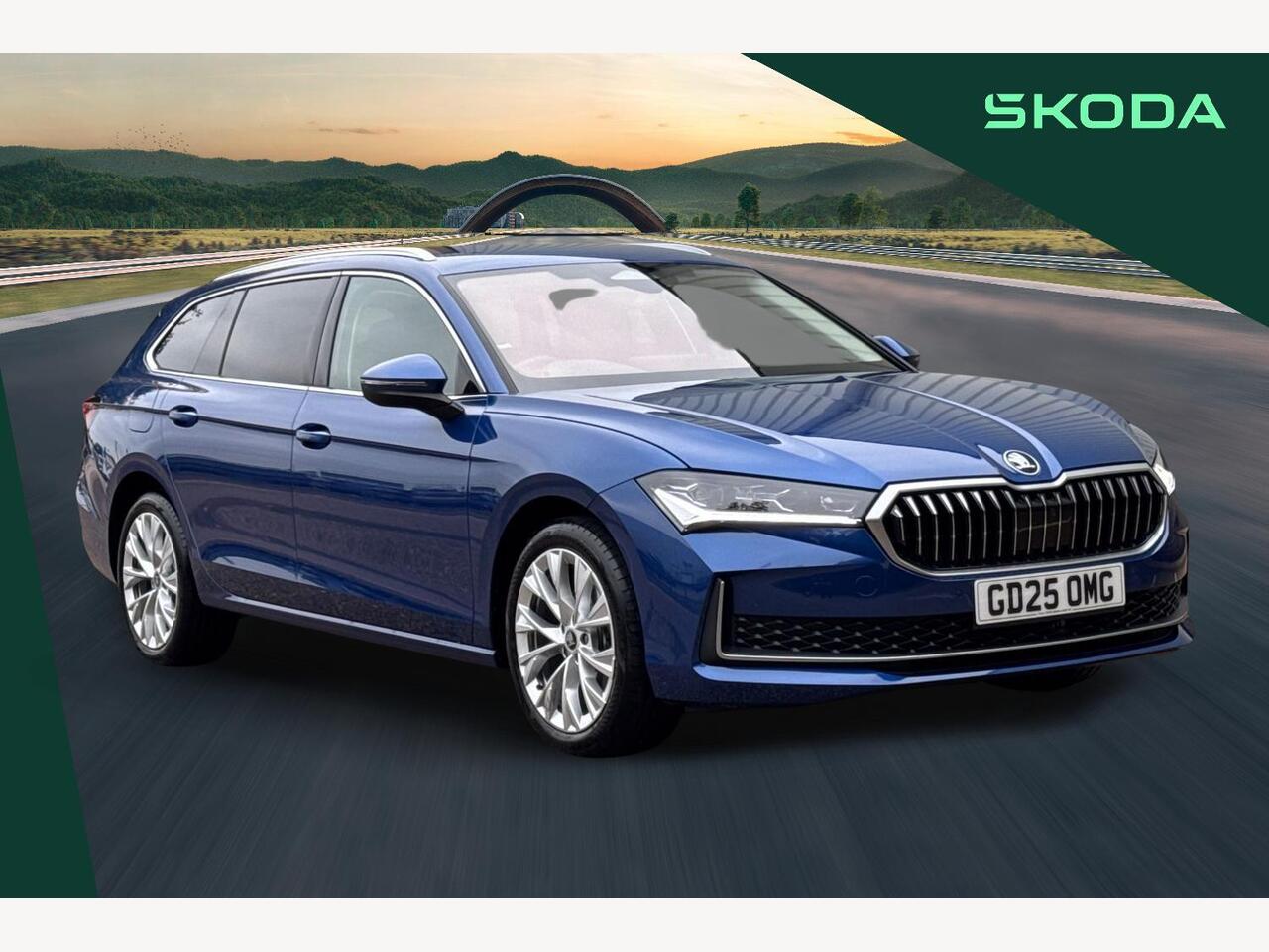 Main listing image - Skoda Superb Estate