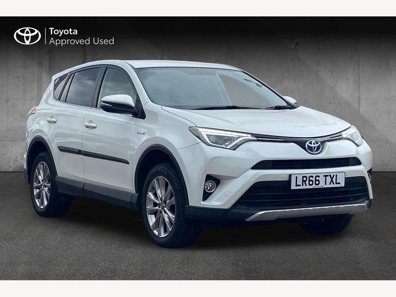 Main listing image - Toyota RAV4