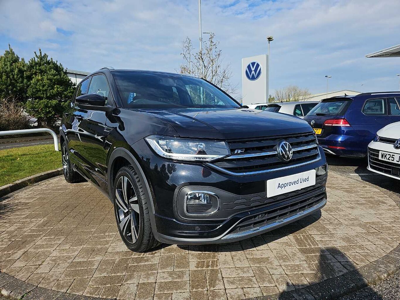 Main listing image - Volkswagen T-Cross