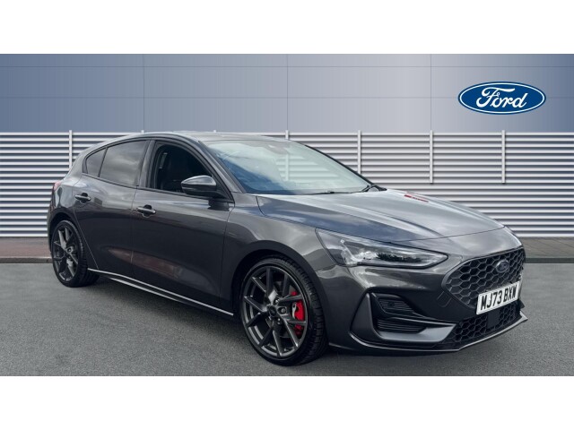 Main listing image - Ford Focus ST