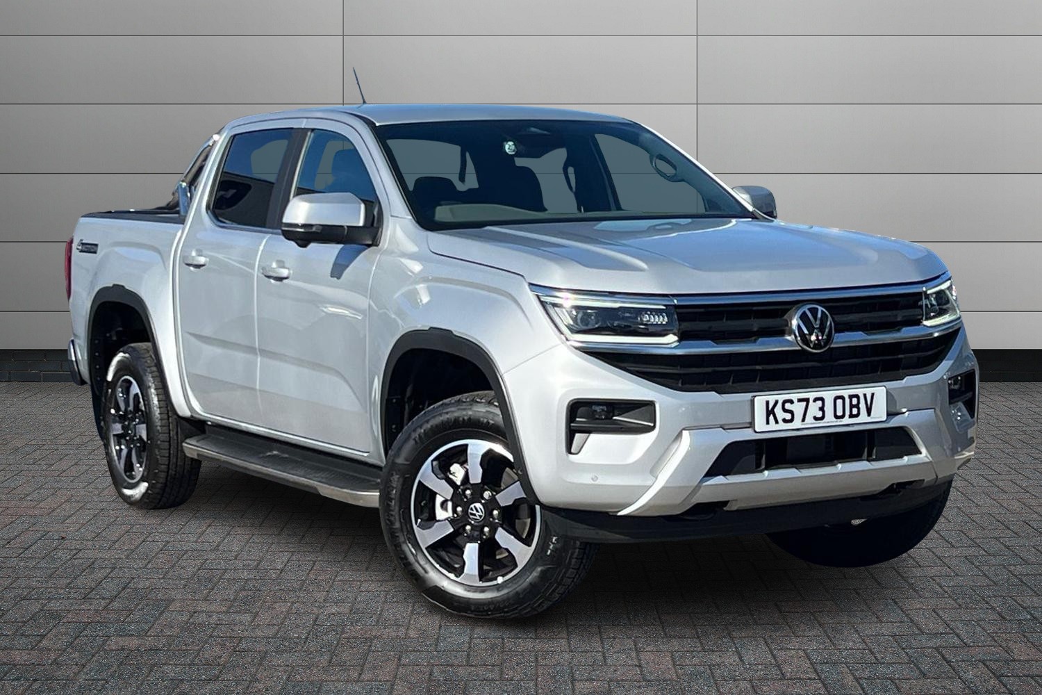 Main listing image - Volkswagen Amarok