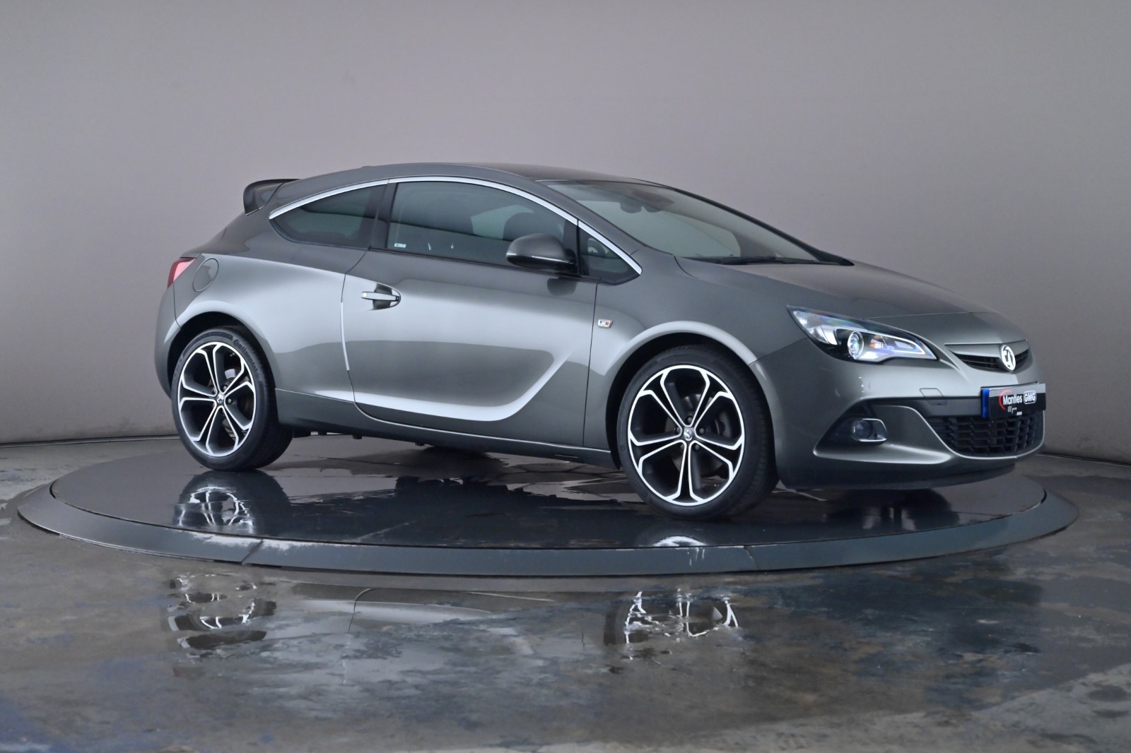Main listing image - Vauxhall GTC