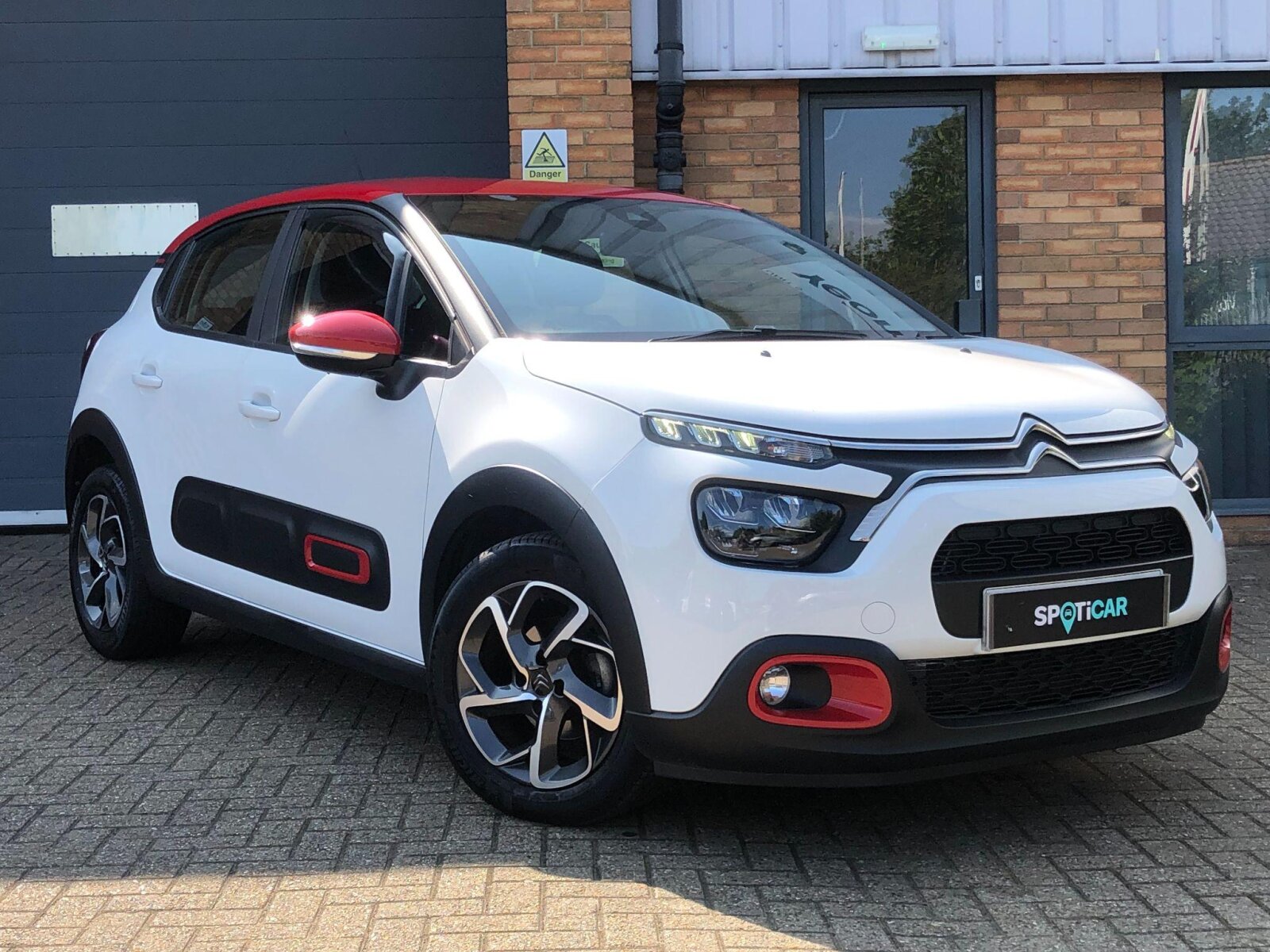 Main listing image - Citroen C3