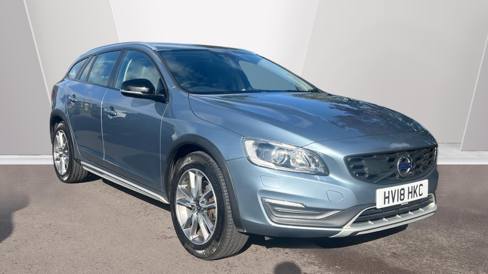 Main listing image - Volvo V60