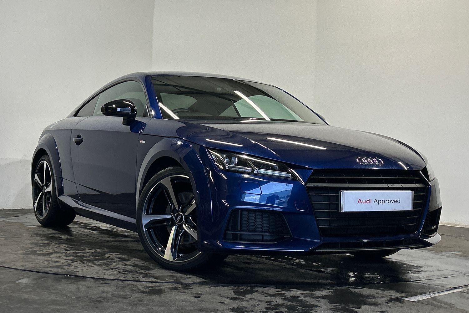 Main listing image - Audi TT