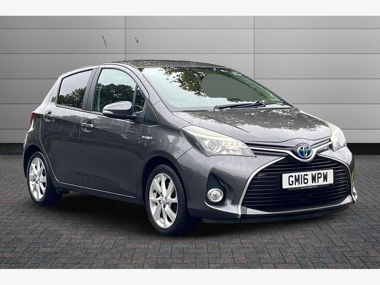 Main listing image - Toyota Yaris