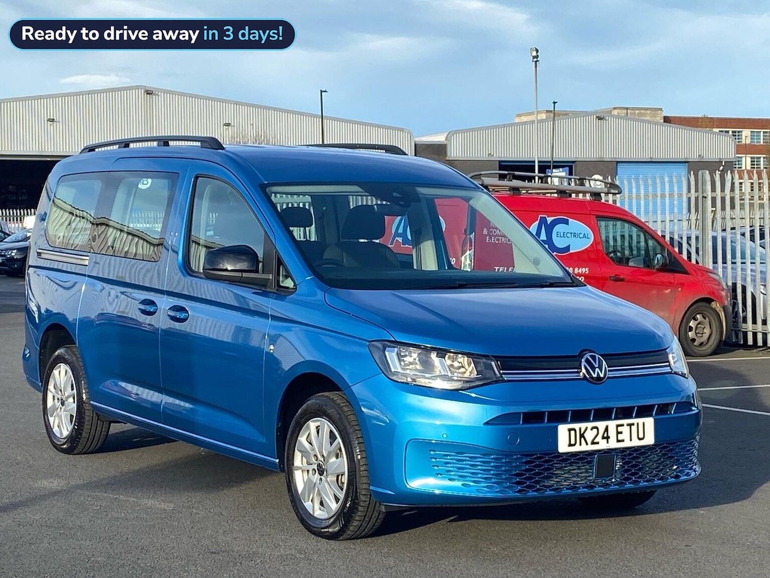 Main listing image - Volkswagen Caddy Maxi Life