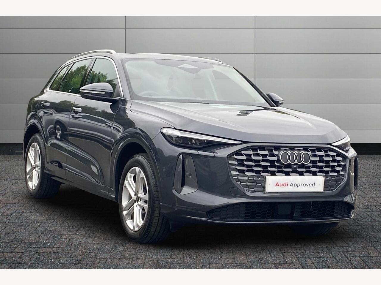 Main listing image - Audi Q5