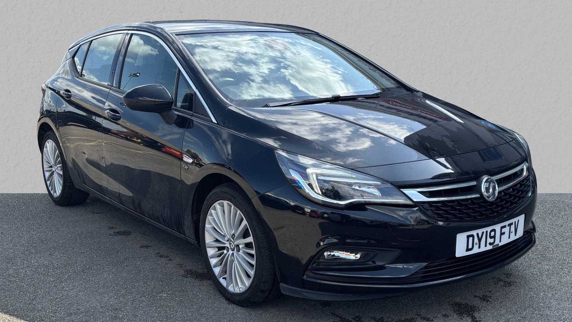 Main listing image - Vauxhall Astra
