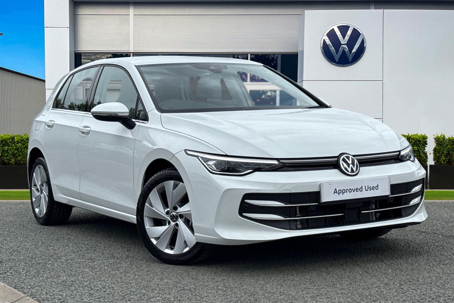 Main listing image - Volkswagen Golf