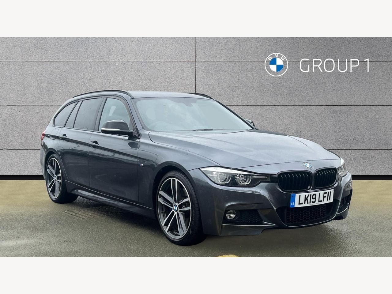 Main listing image - BMW 3 Series Touring