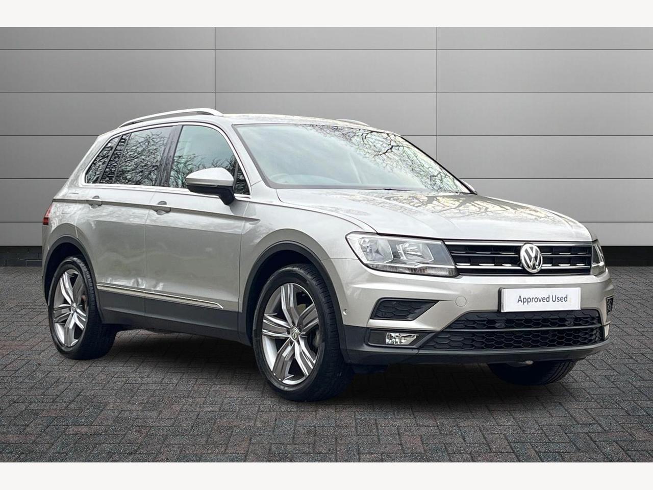 Main listing image - Volkswagen Tiguan