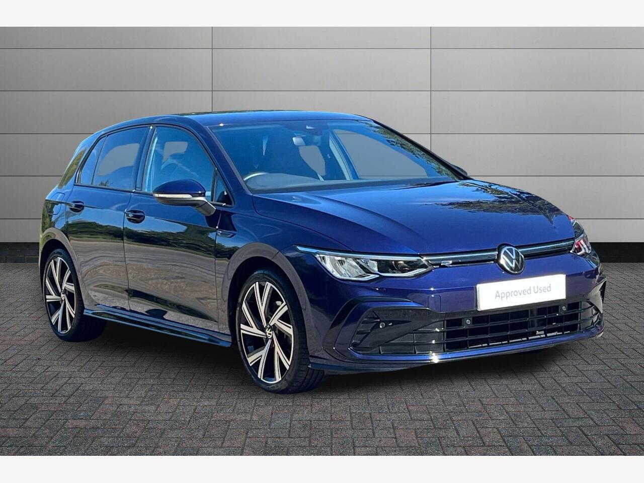 Main listing image - Volkswagen Golf