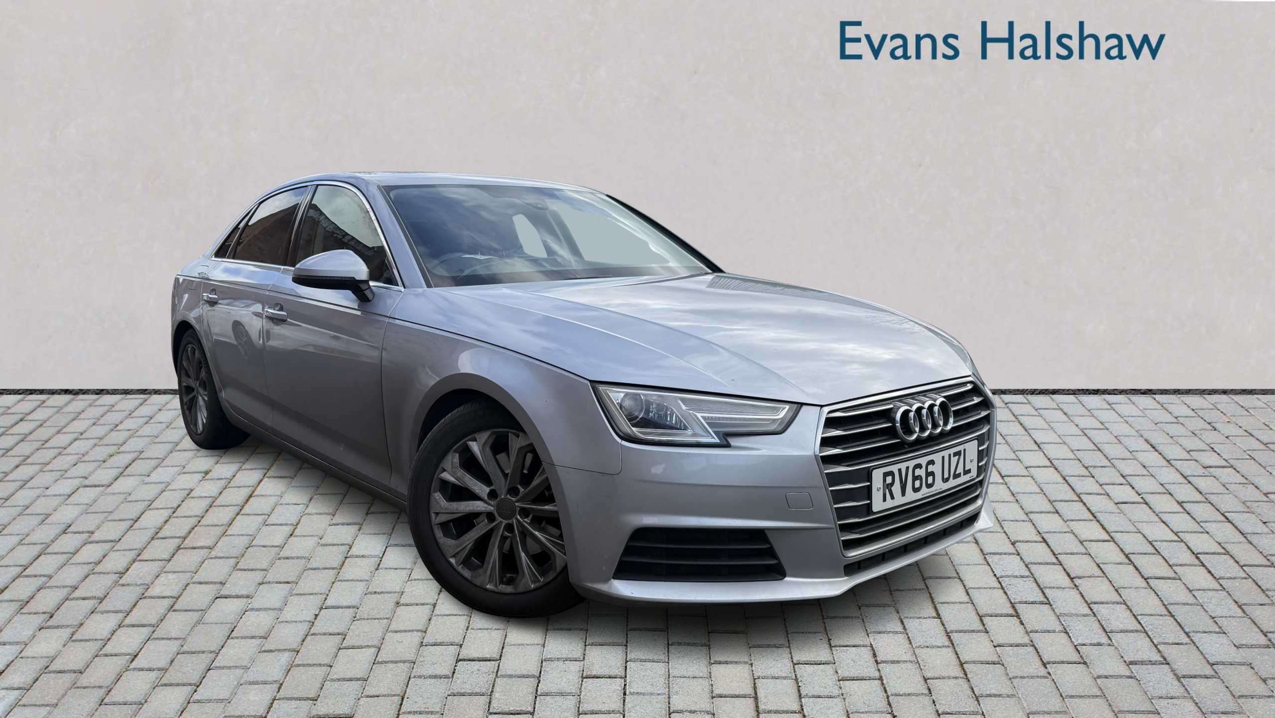Main listing image - Audi A4