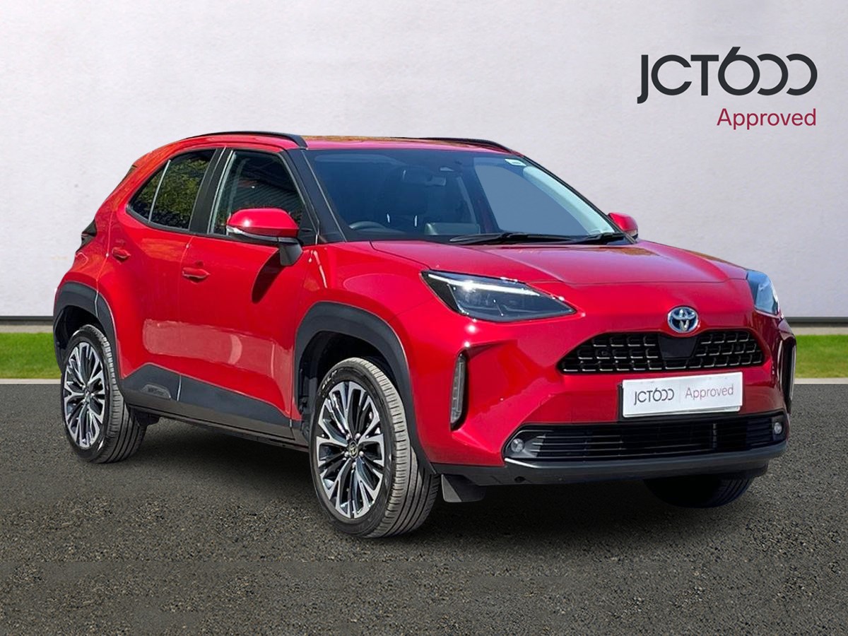 Main listing image - Toyota Yaris Cross