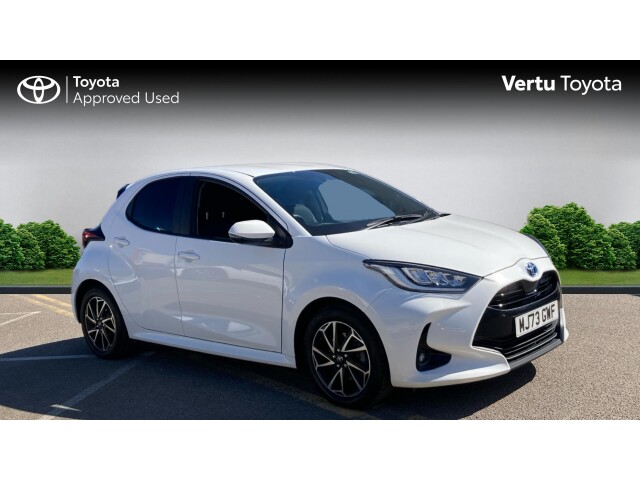 Main listing image - Toyota Yaris