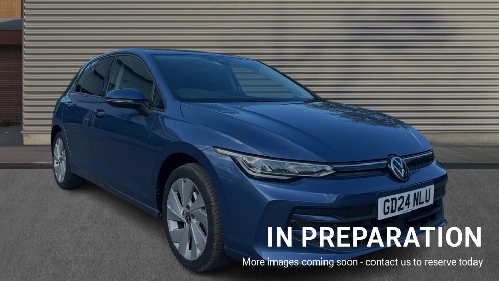 Main listing image - Volkswagen Golf