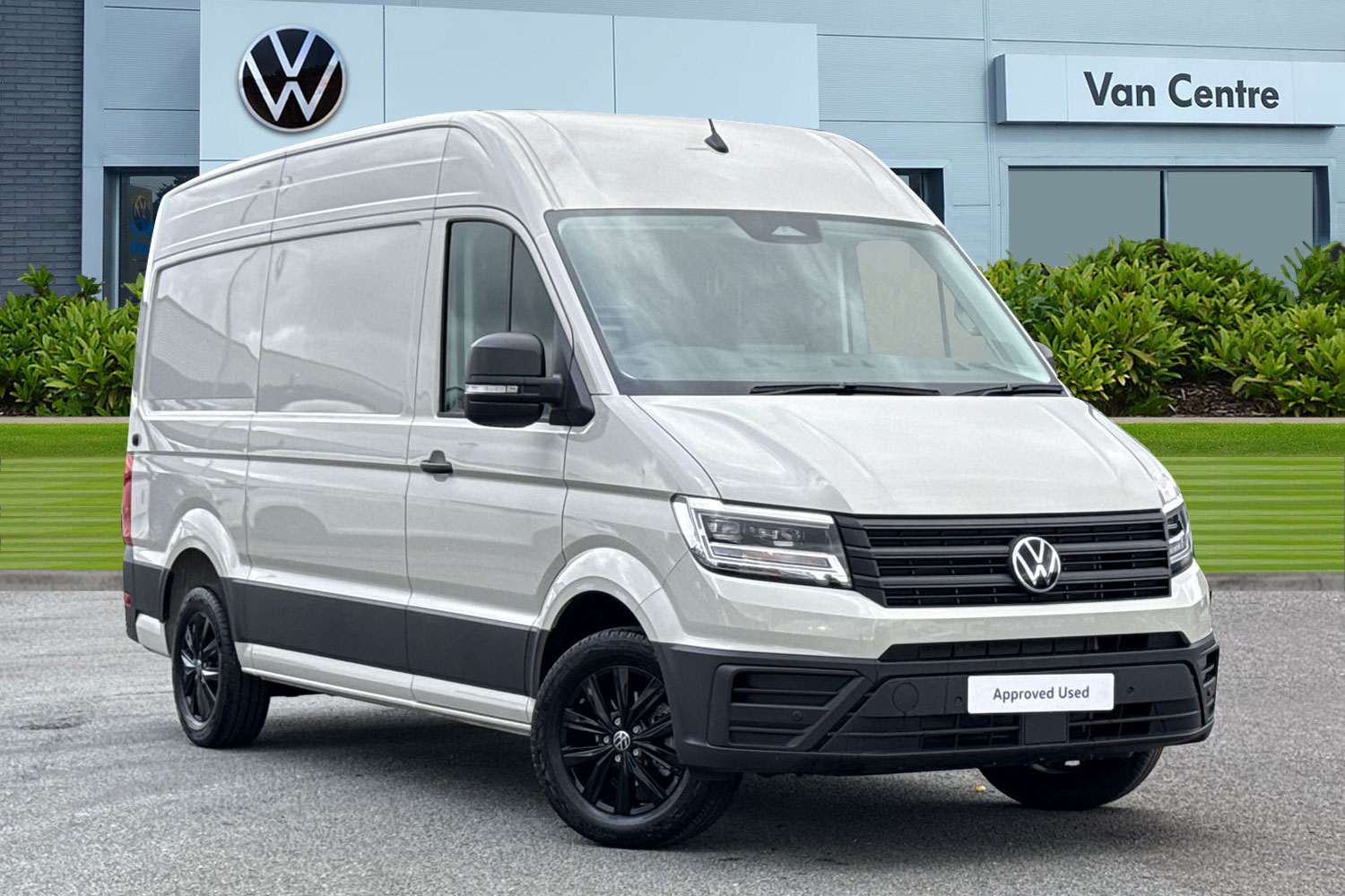 Main listing image - Volkswagen Crafter