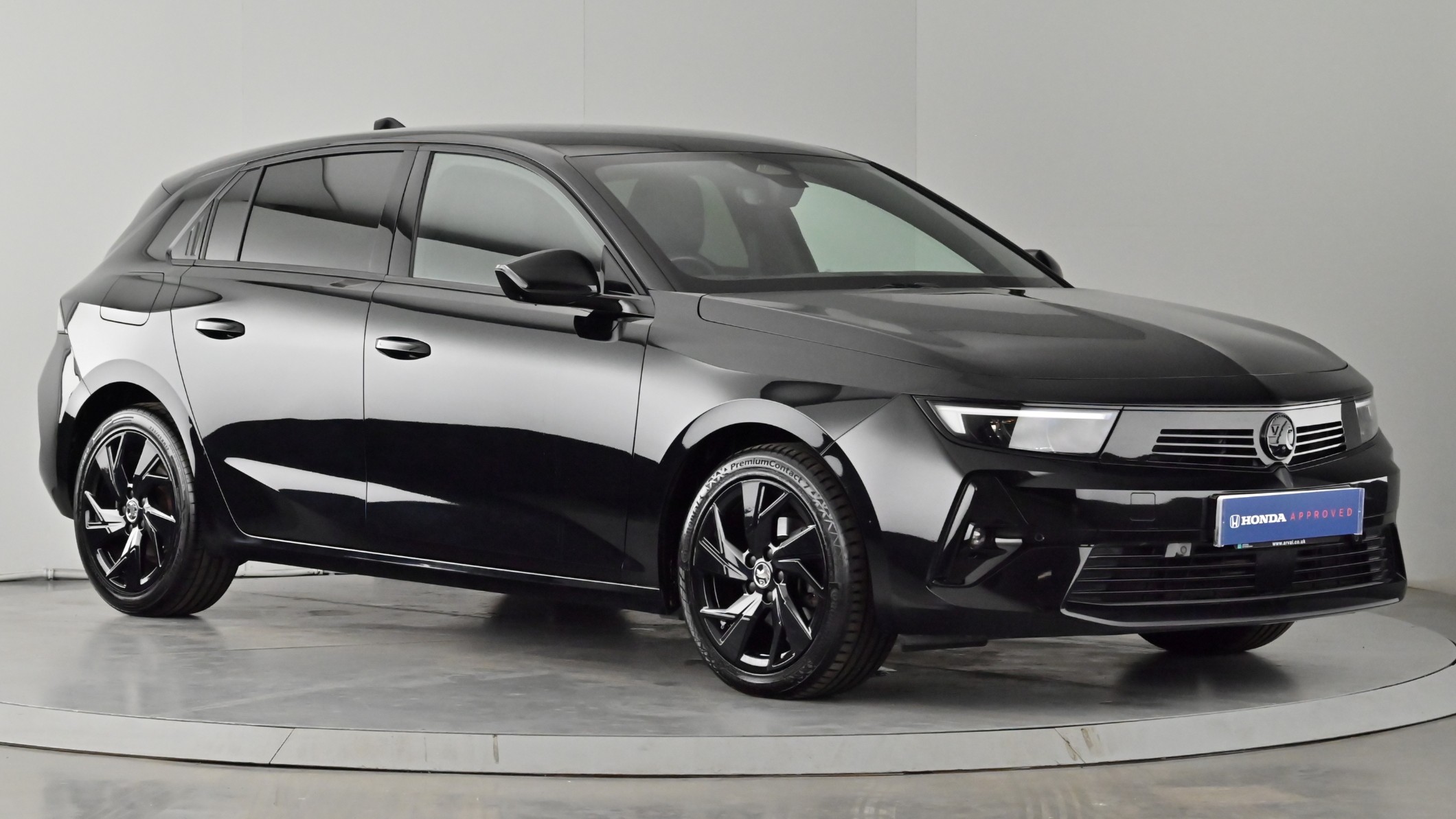 Main listing image - Vauxhall Astra