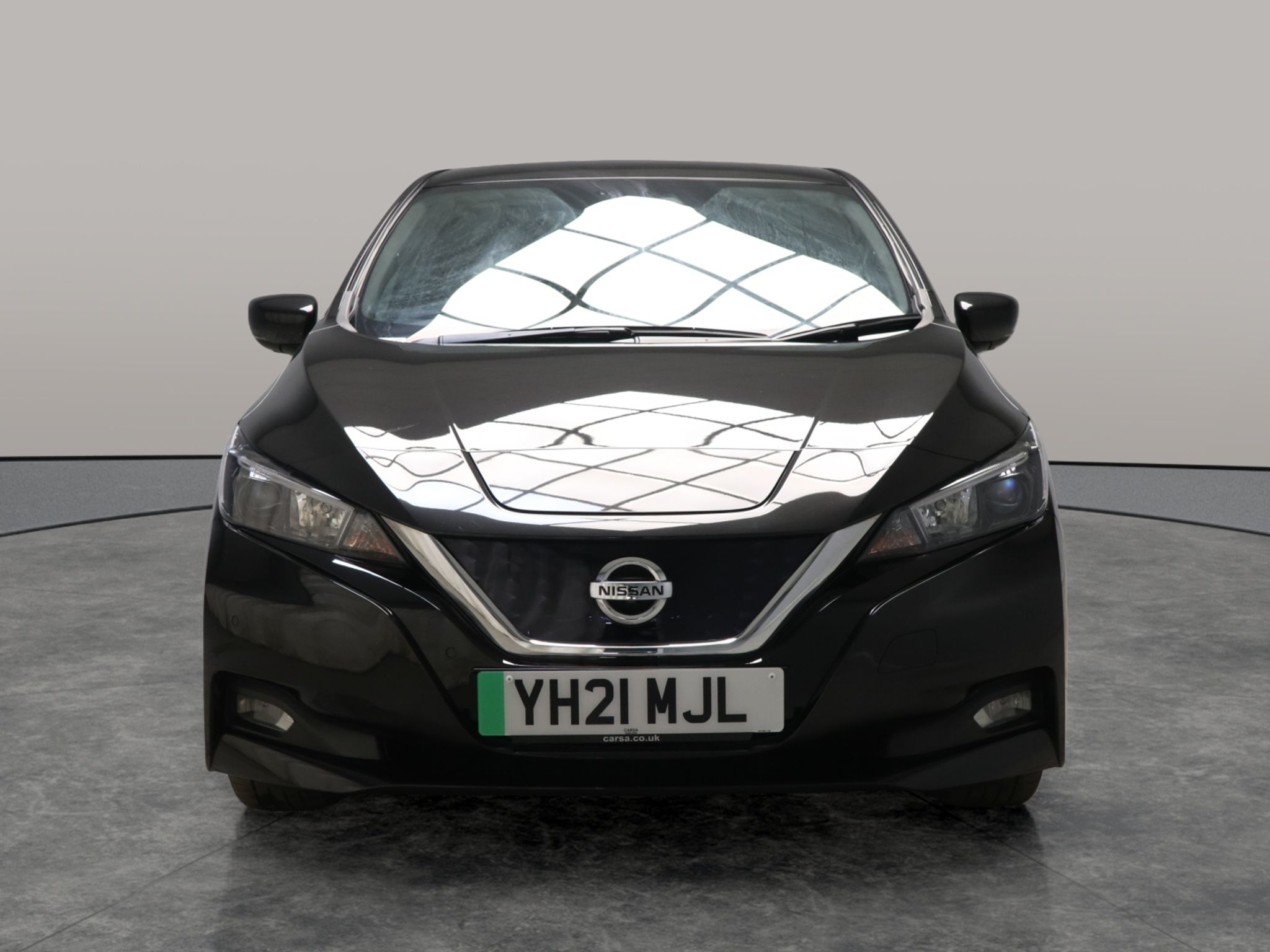 Main listing image - Nissan Leaf