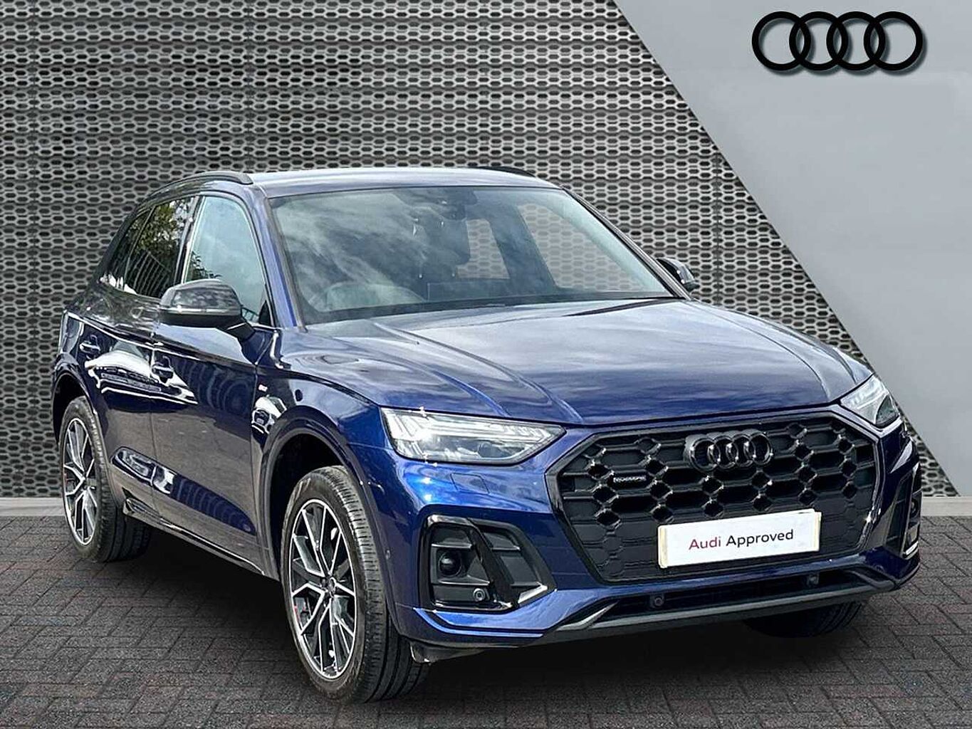 Main listing image - Audi Q5