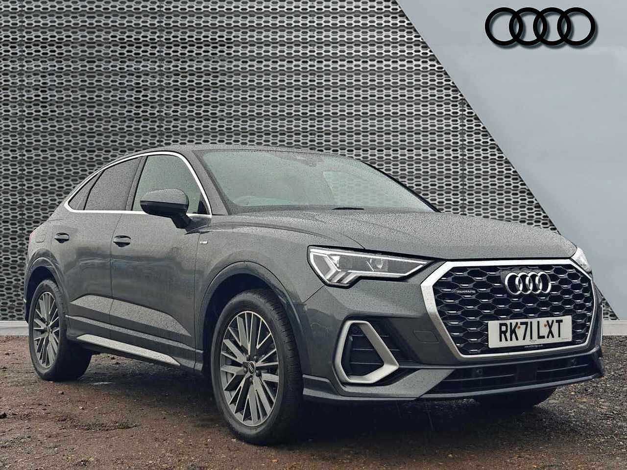 Main listing image - Audi Q3