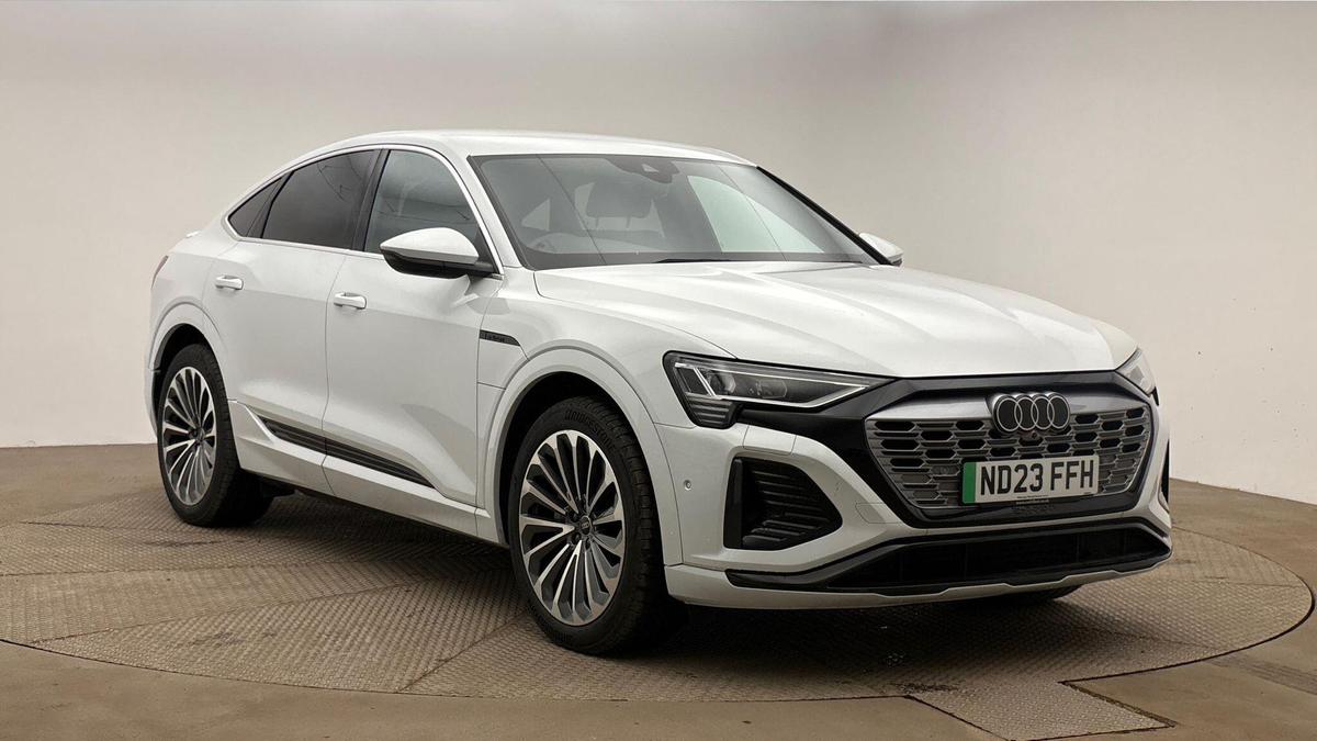 Main listing image - Audi Q8